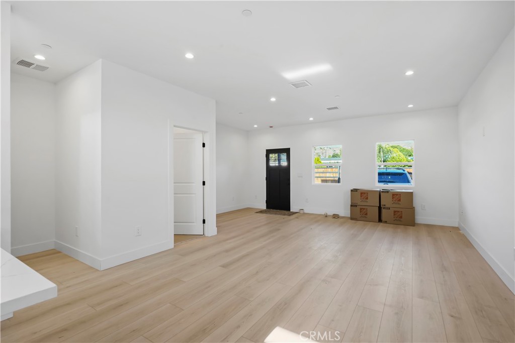 MLS #SR25267939 image #16