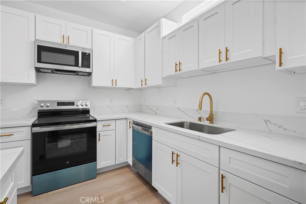 MLS #SR25267939 image #9