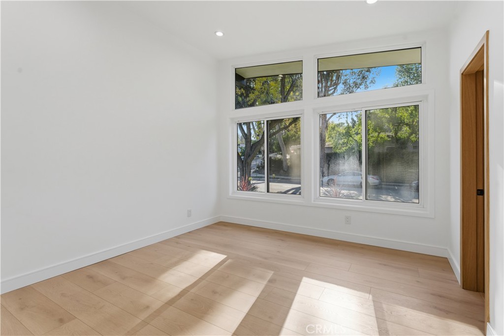 MLS #SR25267985 image #17