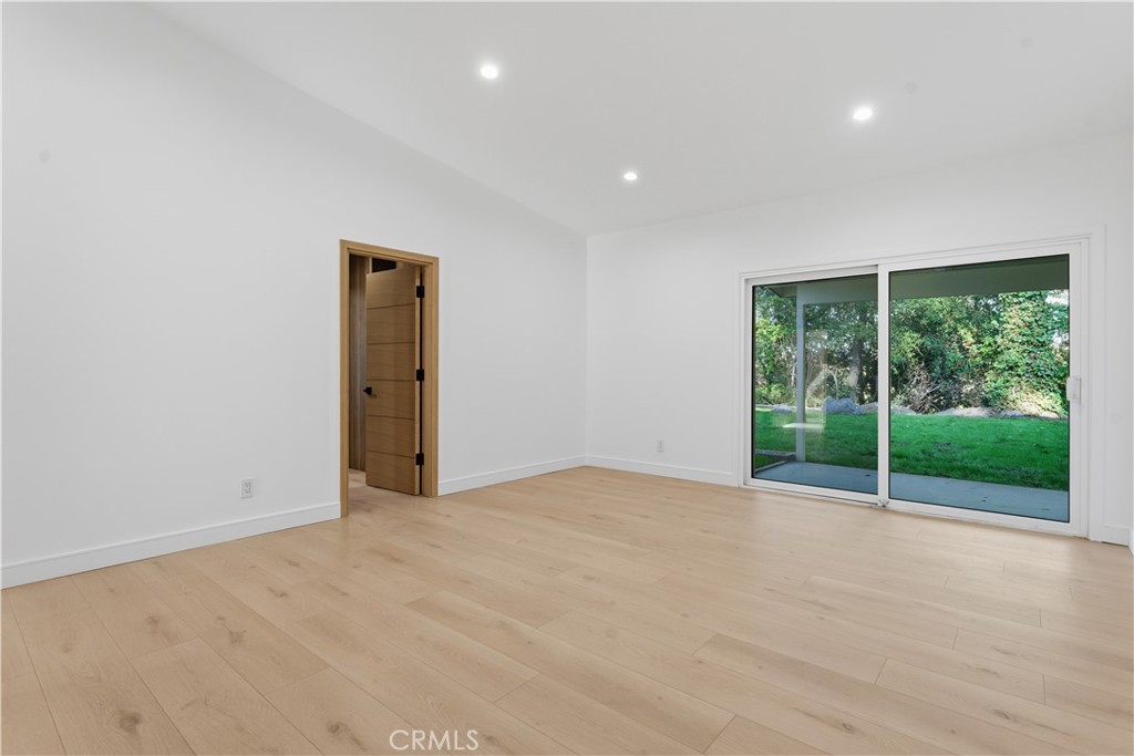 MLS #SR25267985 image #9