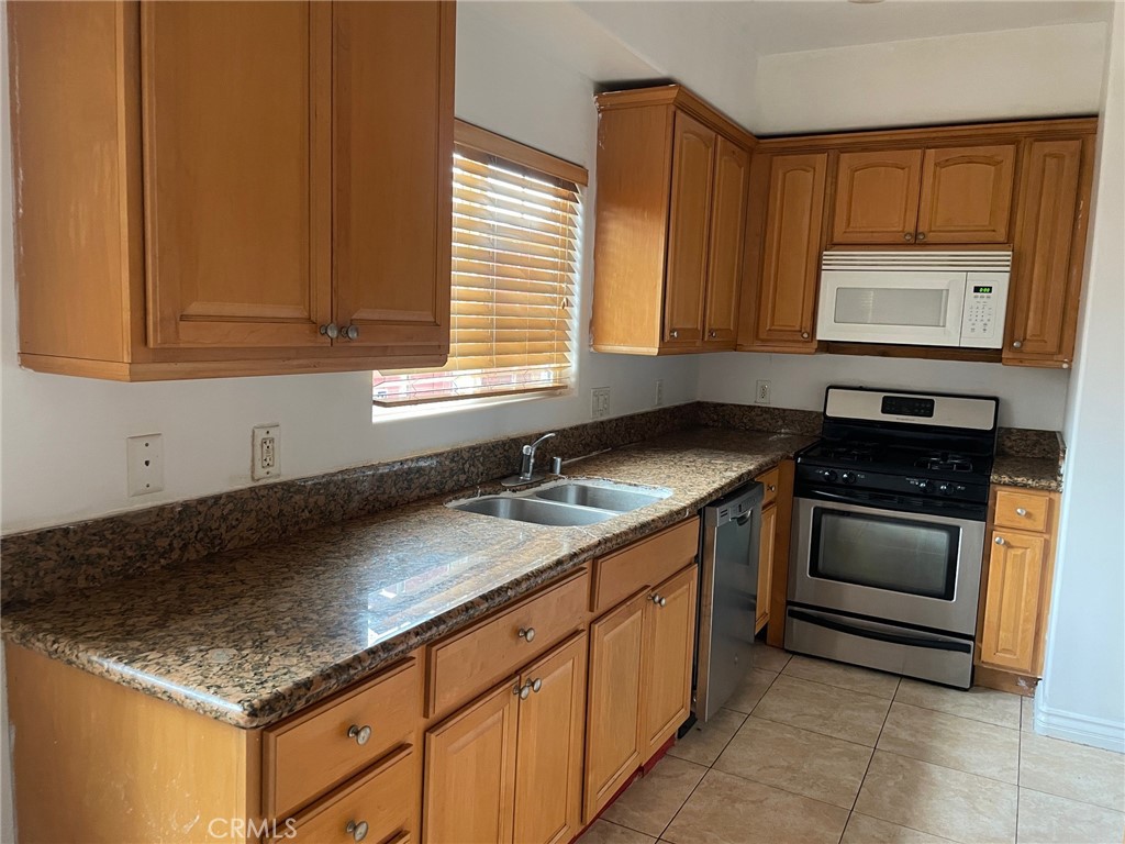 MLS #SR25268042 image #3