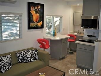 MLS #SR25268052 image #4