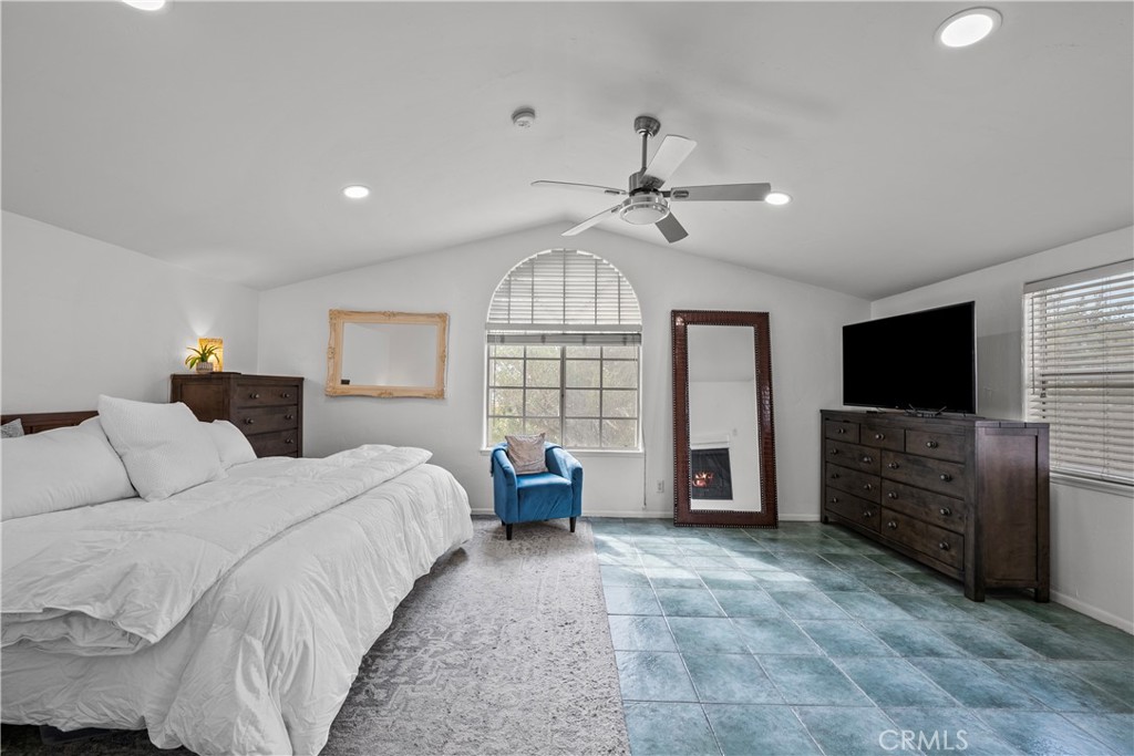 MLS #SR25268073 image #15