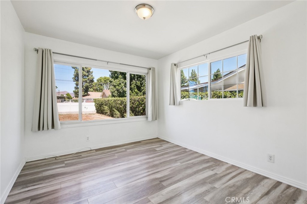 MLS #SR25268158 image #15