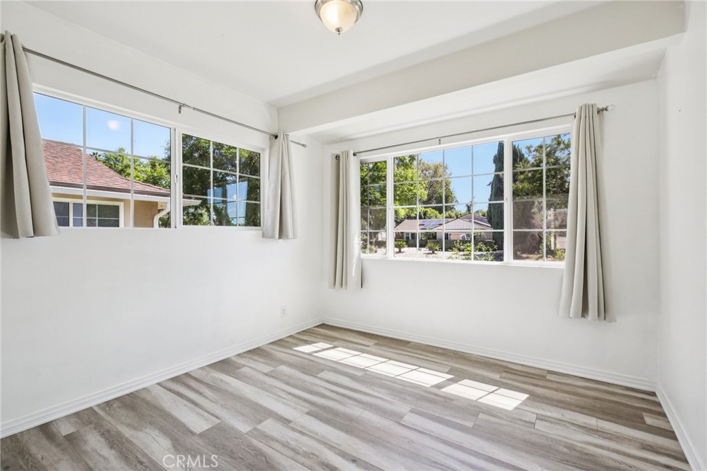 MLS #SR25268158 image #18