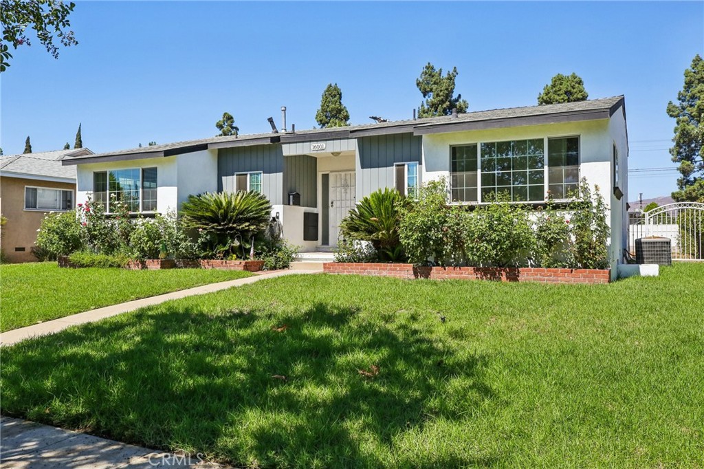 MLS #SR25268158 image #3