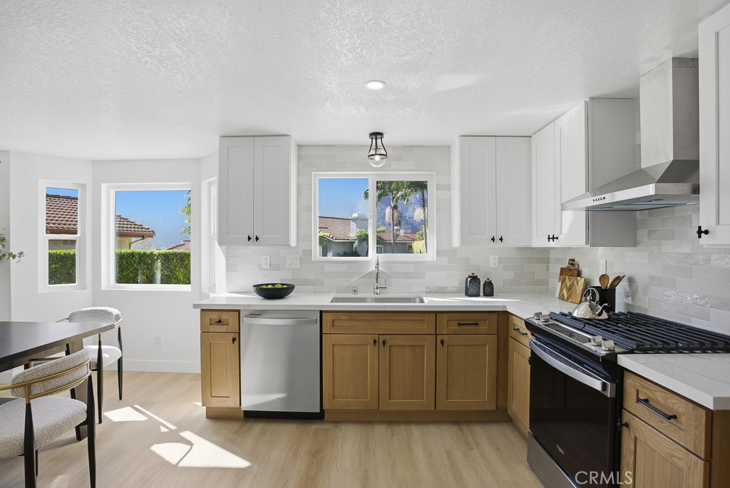 MLS #SR25268164 image #12