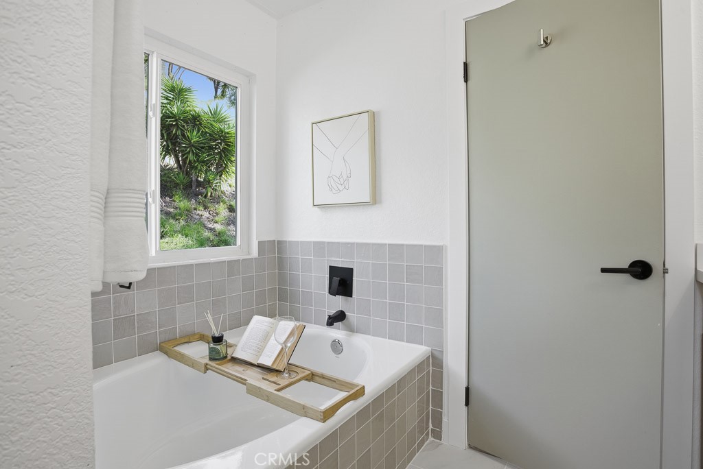 MLS #SR25268164 image #24