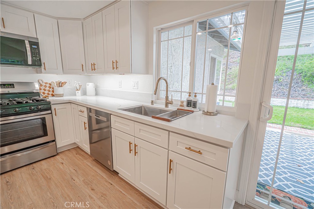 MLS #SR25268215 image #10