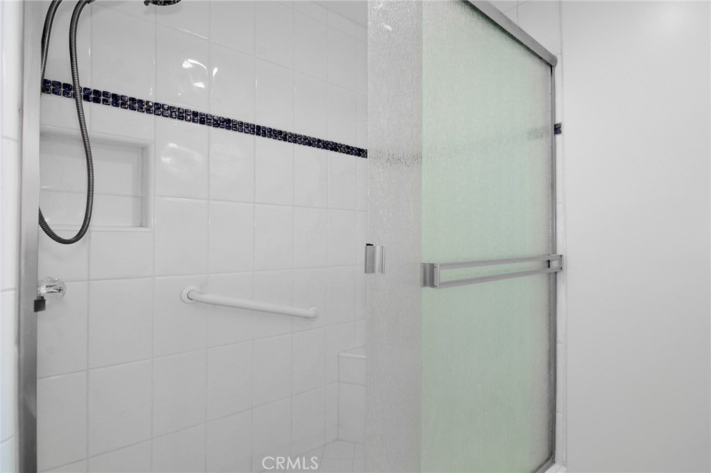 MLS #SR25268277 image #14