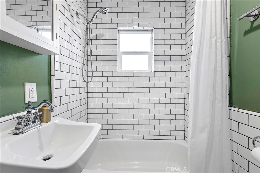 MLS #SR25268278 image #13