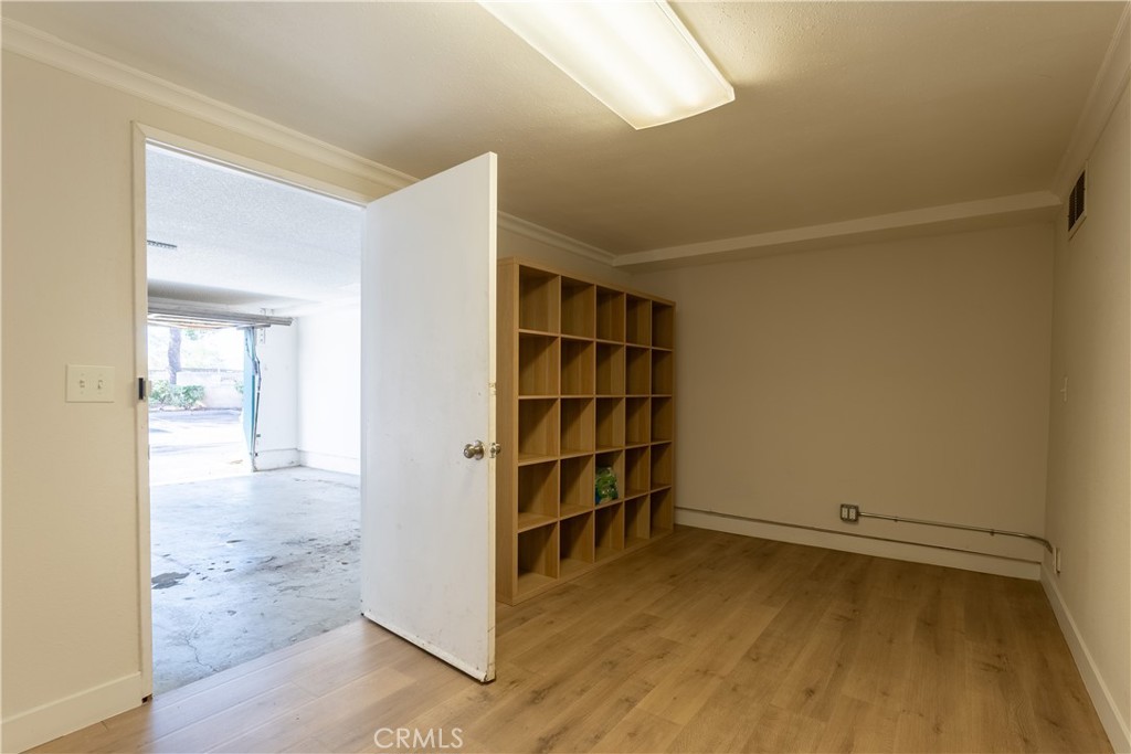 MLS #SR25268357 image #14