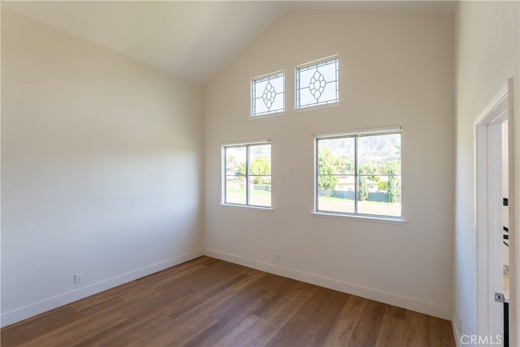 MLS #SR25268357 image #5