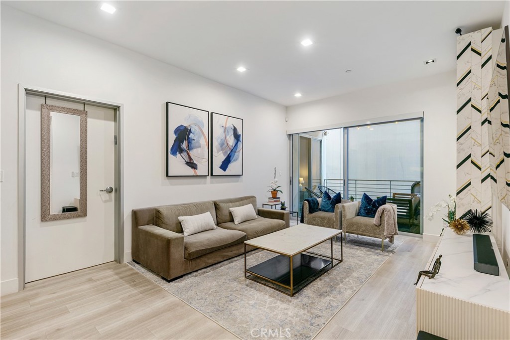 MLS #SR25268365 image #8