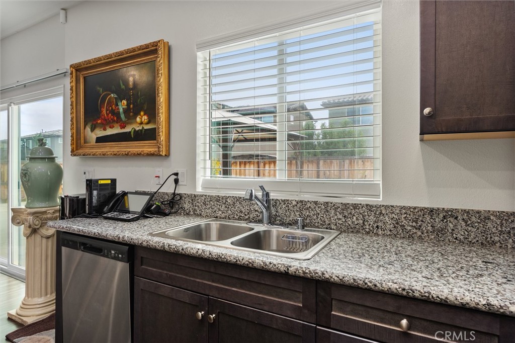 MLS #SR25268372 image #11