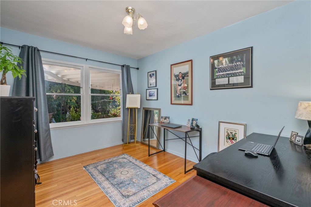 MLS #SR25268417 image #19