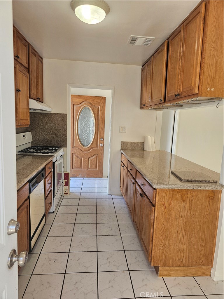 MLS #SR25268442 image #2