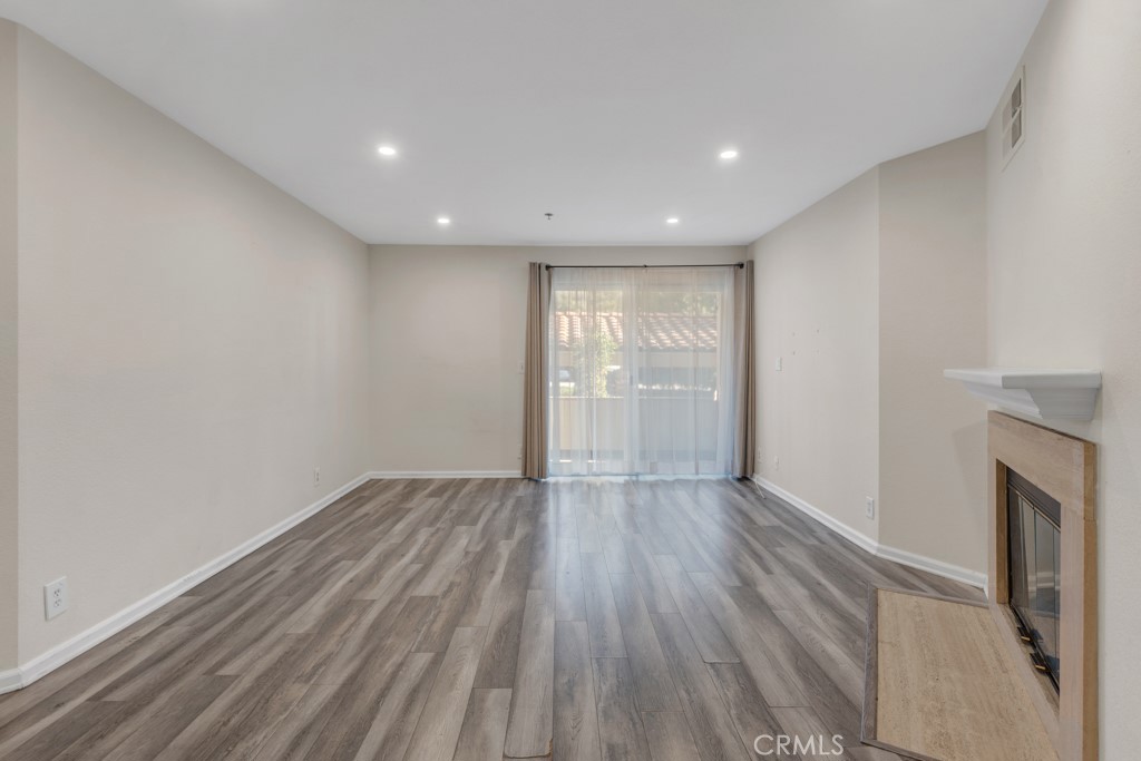 MLS #SR25268483 image #7