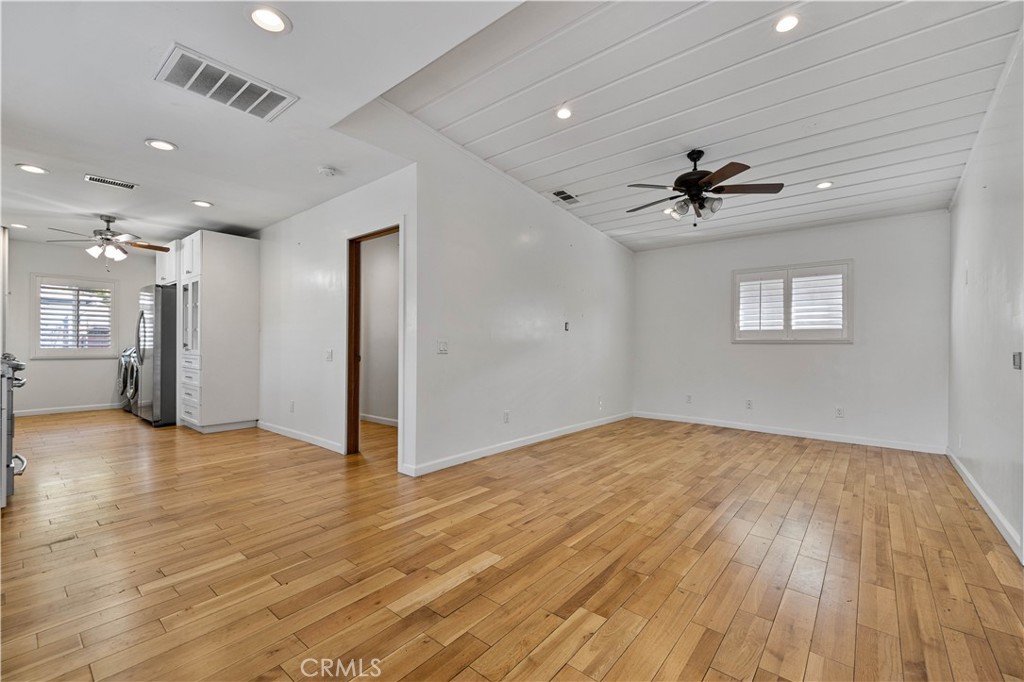 MLS #SR25268518 image #10