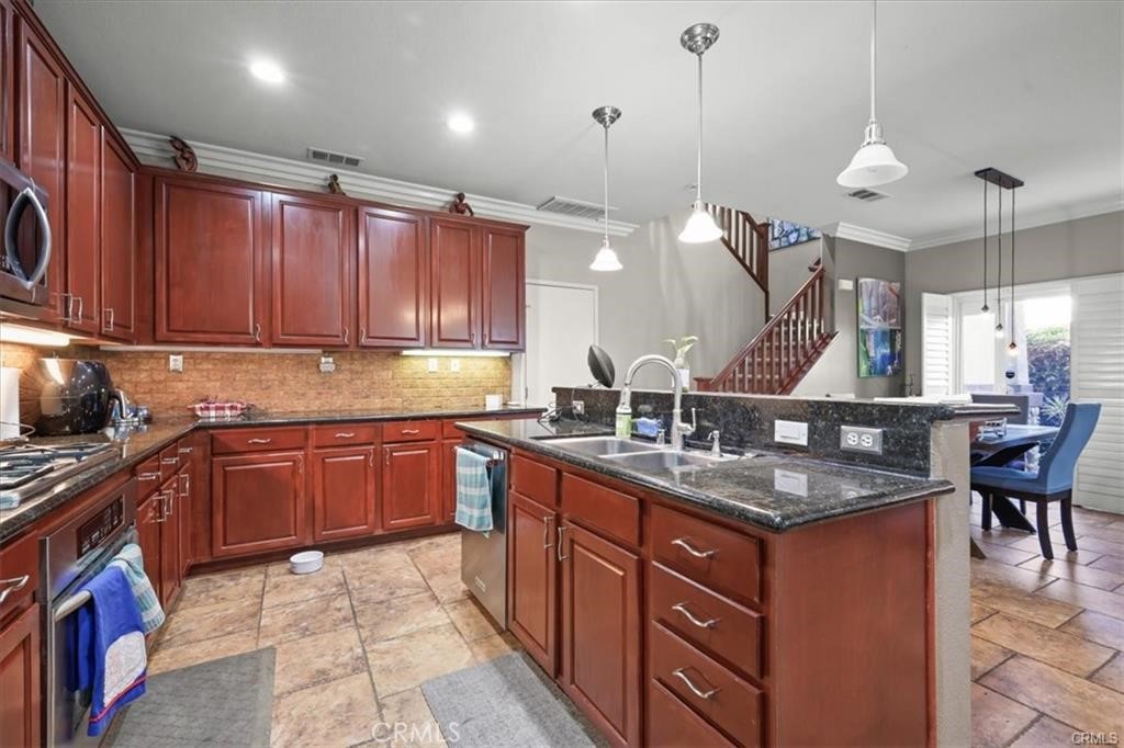 MLS #SR25268545 image #7