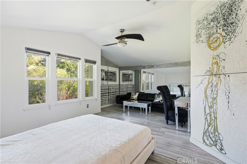 MLS #SR25268561 image #32