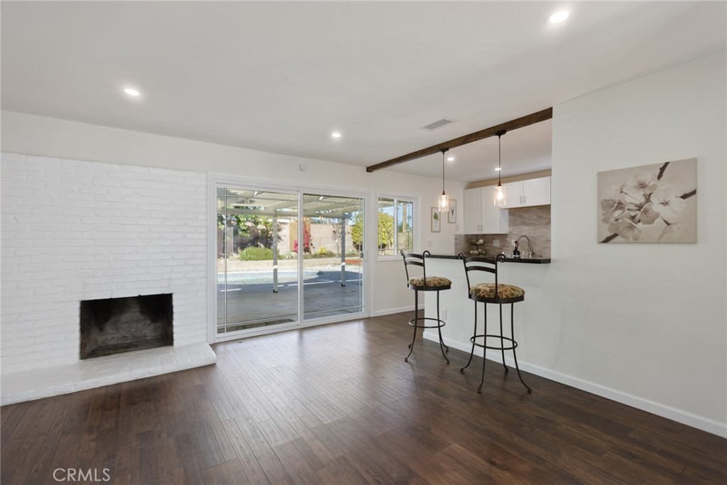 MLS #SR25268615 image #10