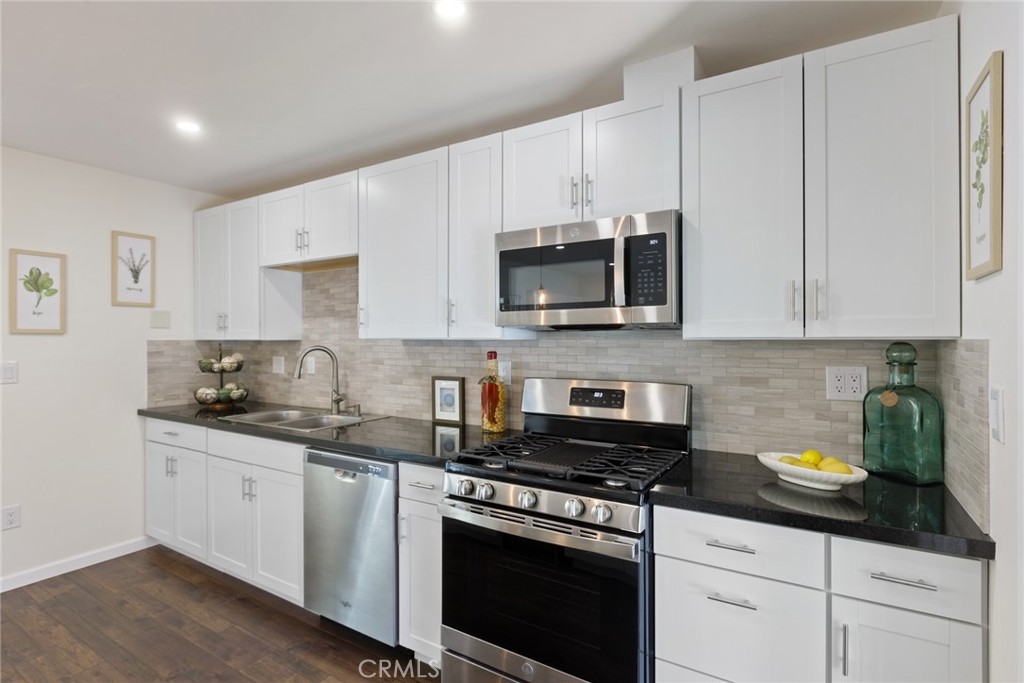 MLS #SR25268615 image #14