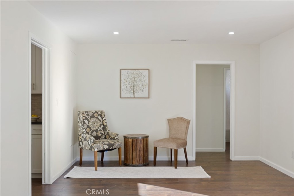 MLS #SR25268615 image #6