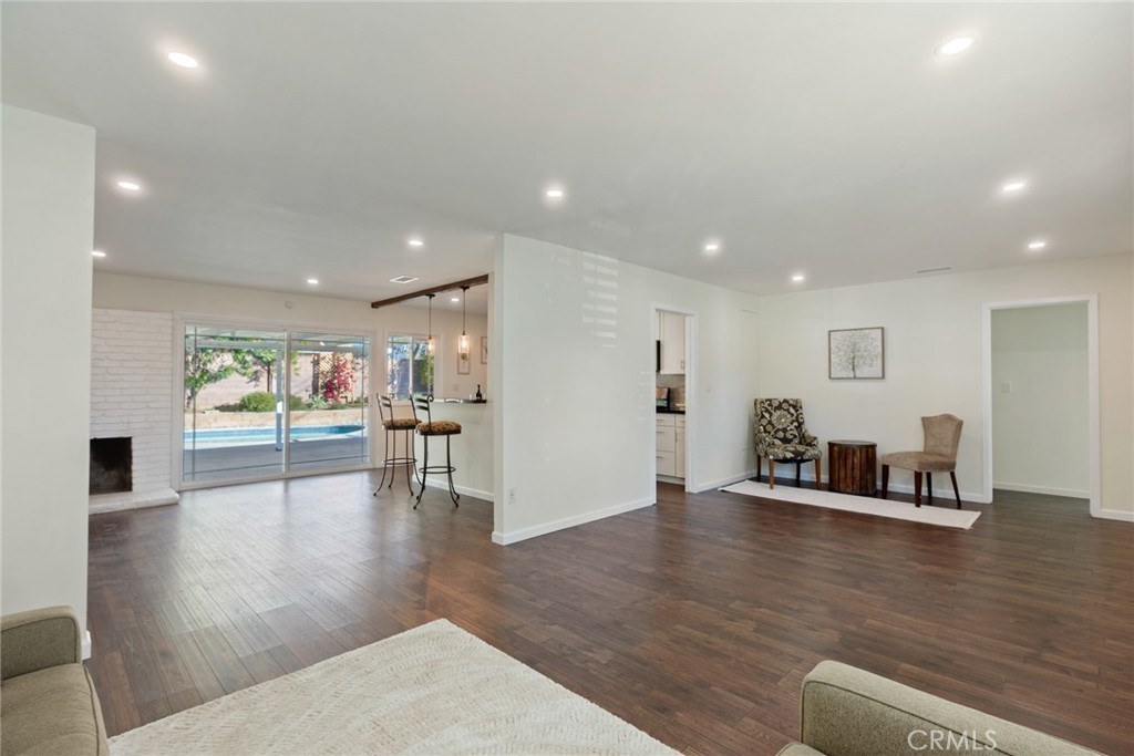 MLS #SR25268615 image #7