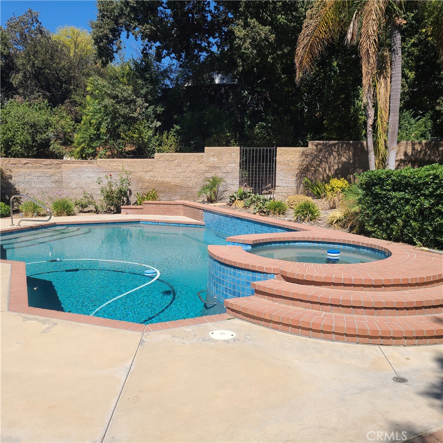 MLS #SR25268631 image #3