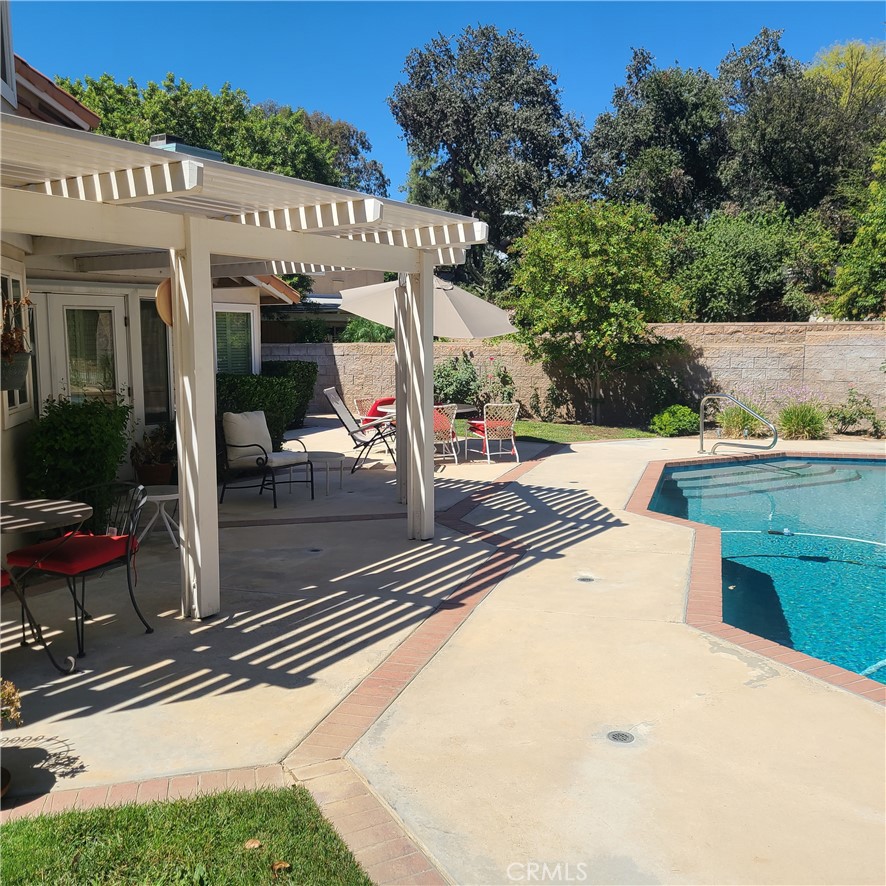 MLS #SR25268631 image #4