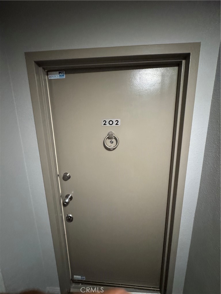 MLS #SR25268637 image #2