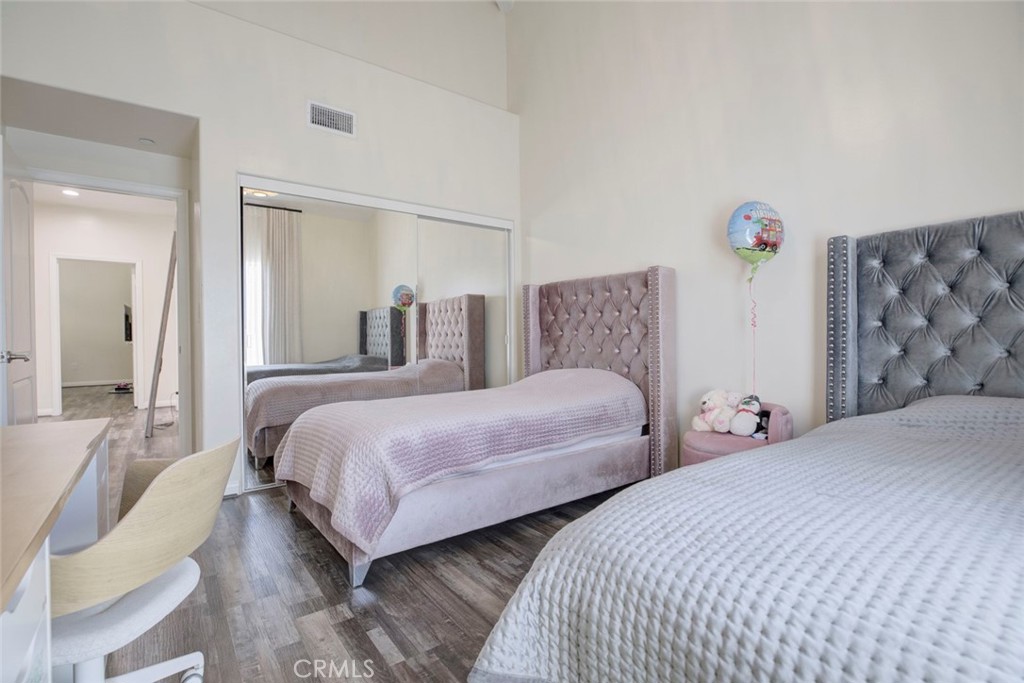 MLS #SR25268639 image #34