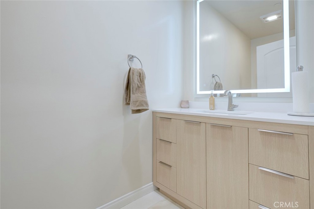 MLS #SR25268639 image #9