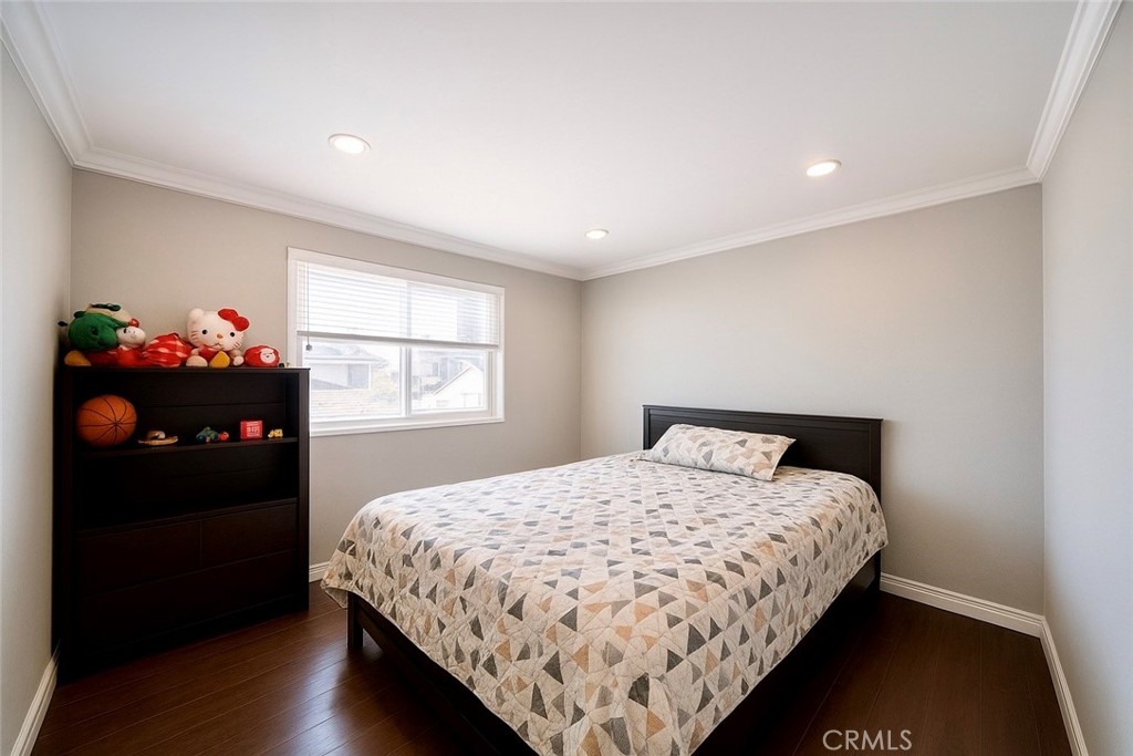 MLS #SR25268648 image #14