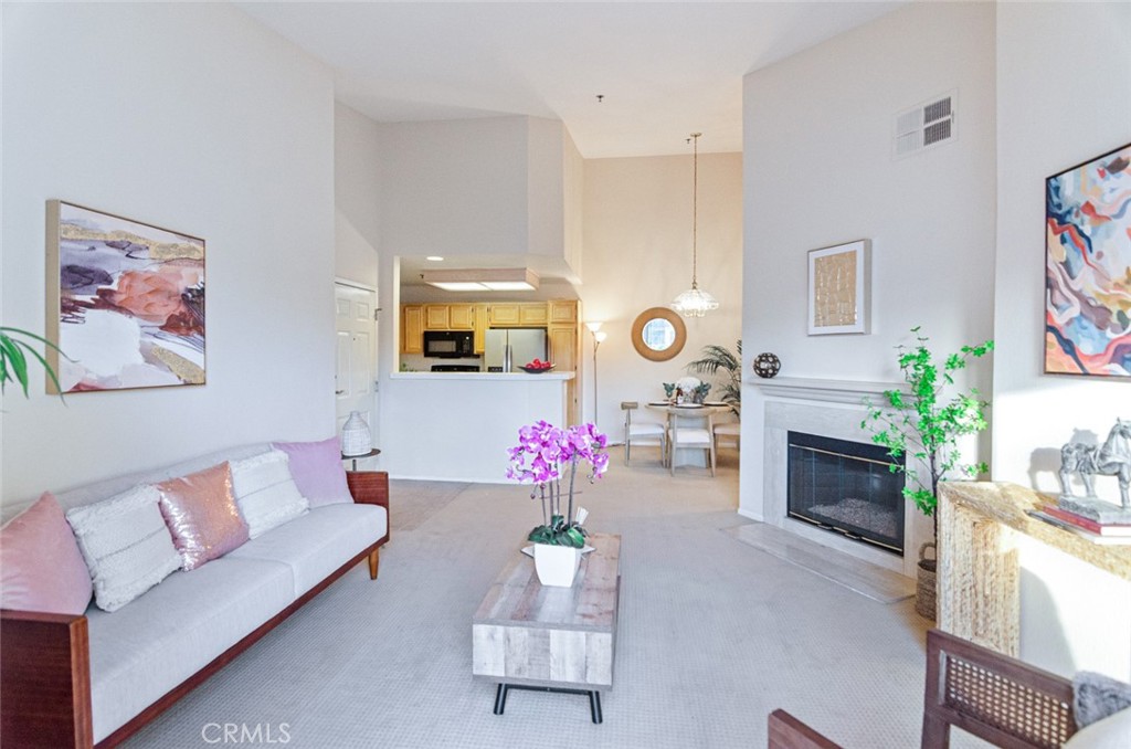 MLS #SR25268720 image #5