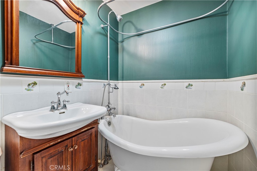 MLS #SR25268820 image #14