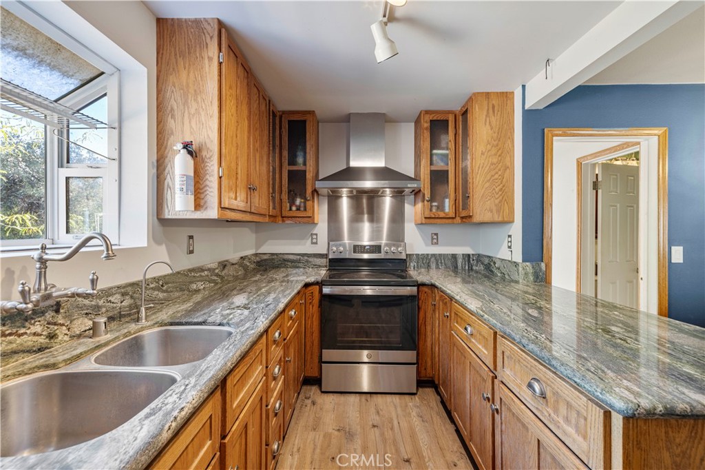 MLS #SR25268820 image #6