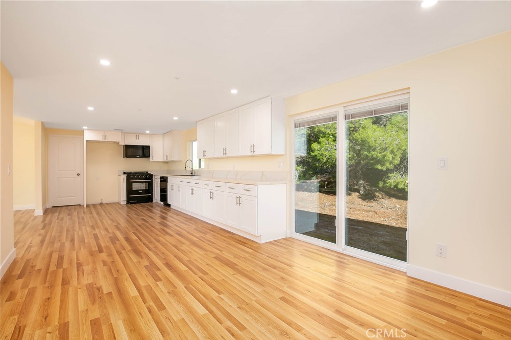 MLS #SR25268837 image #11