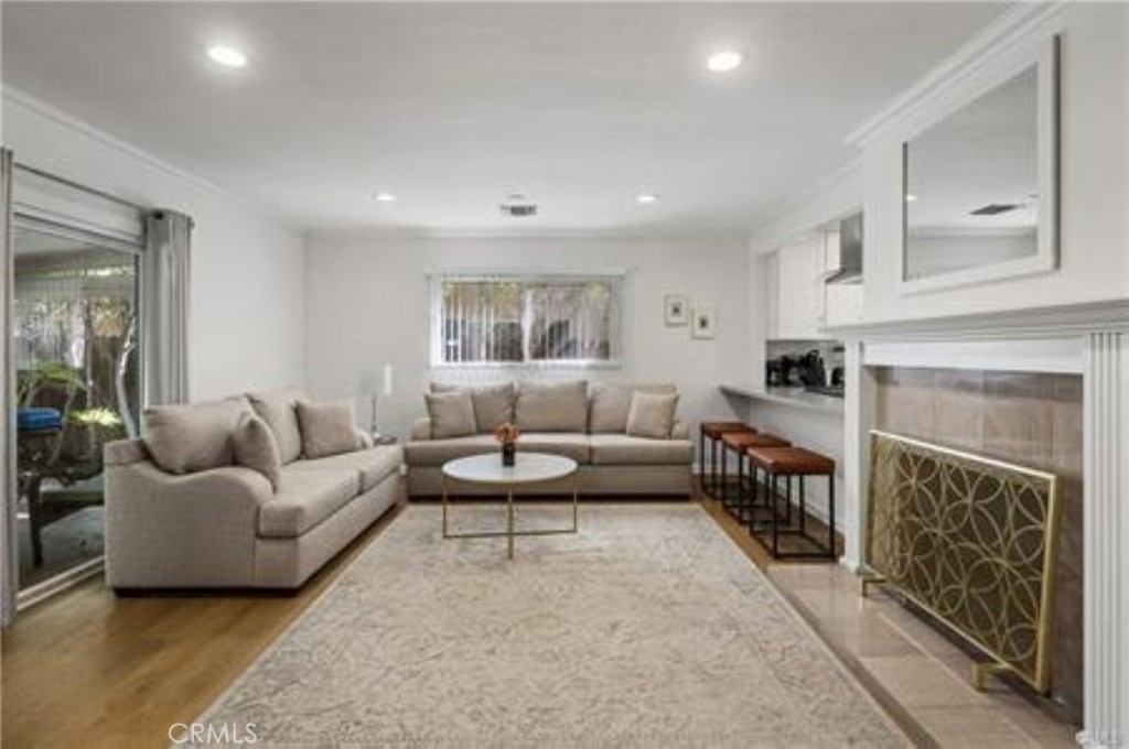 MLS #SR25252787 image #2