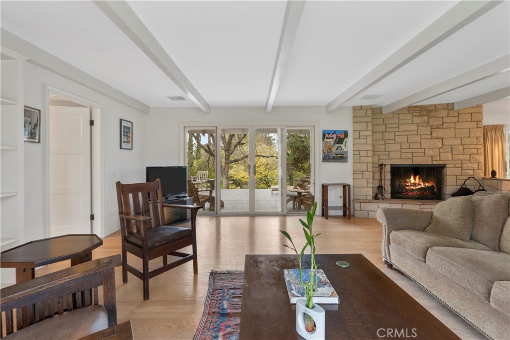 MLS #SR25269067 image #6