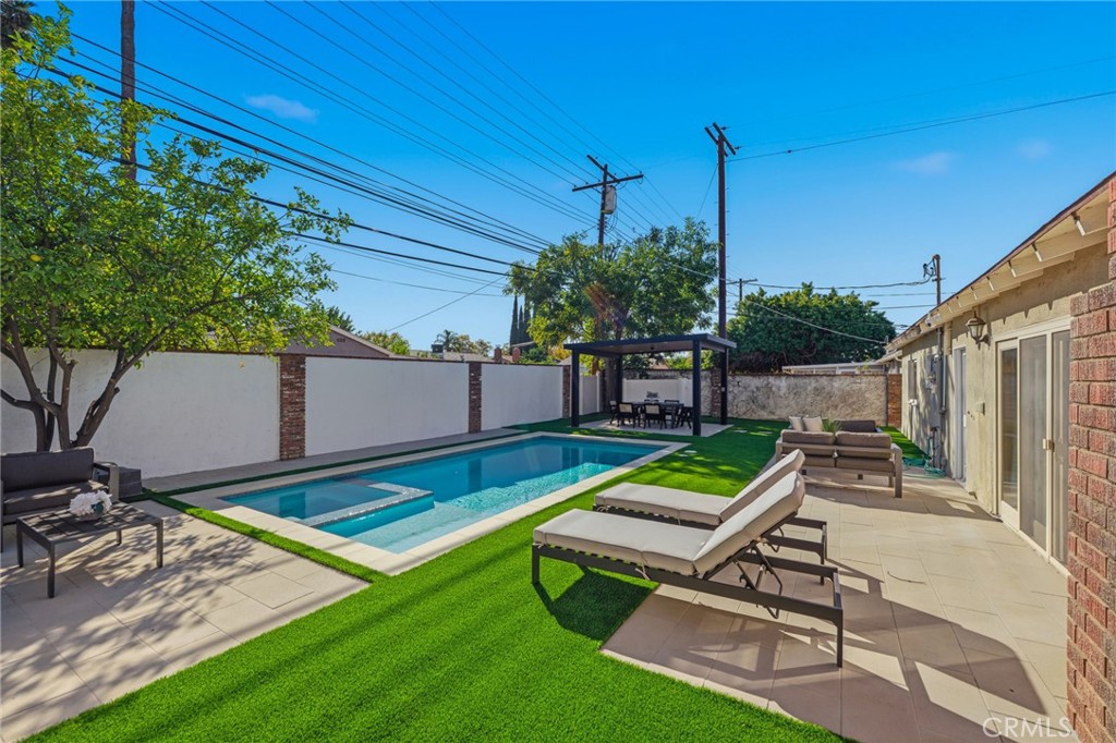 MLS #SR25269266 image #5