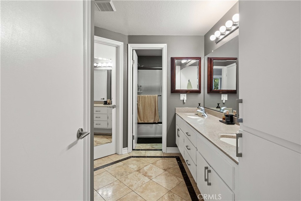 MLS #SR25269329 image #16