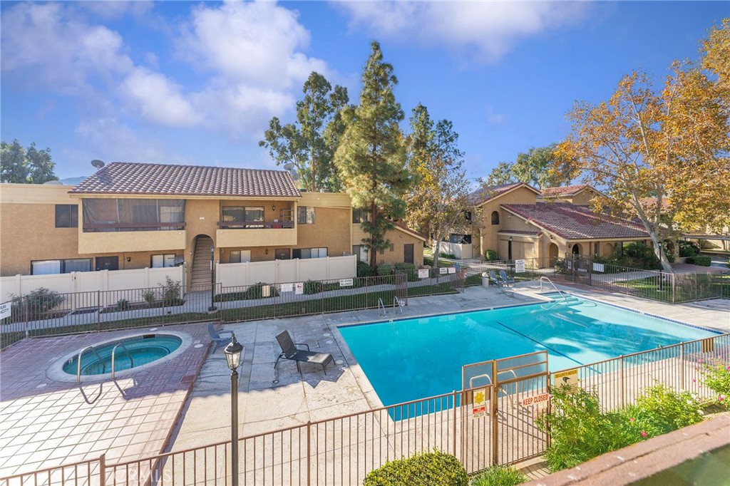 MLS #SR25269410 image #3