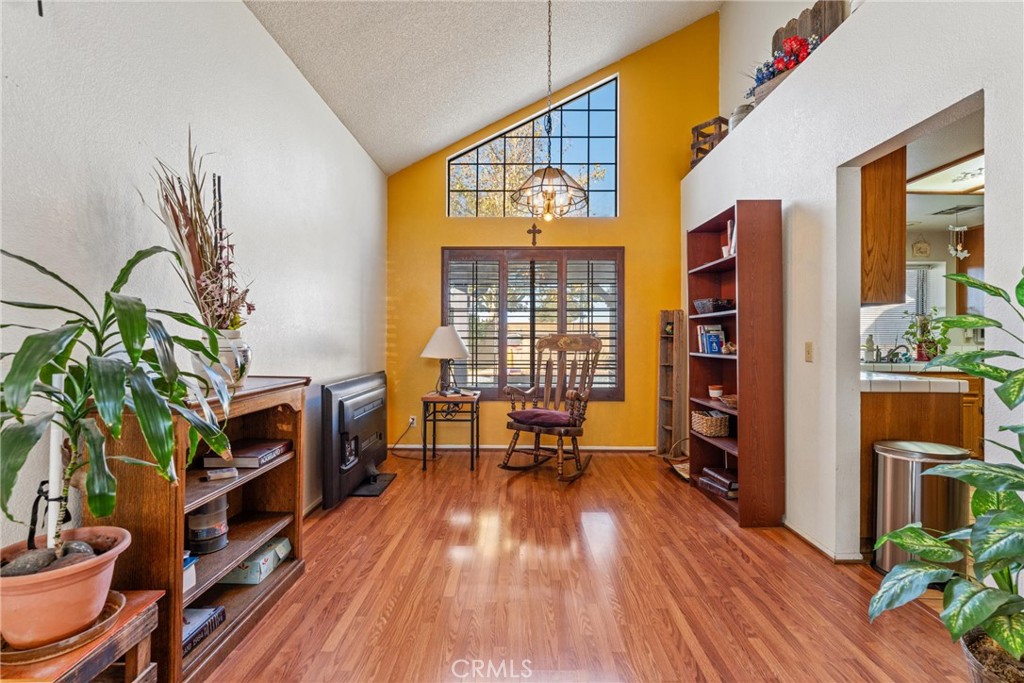 MLS #SR25269419 image #4