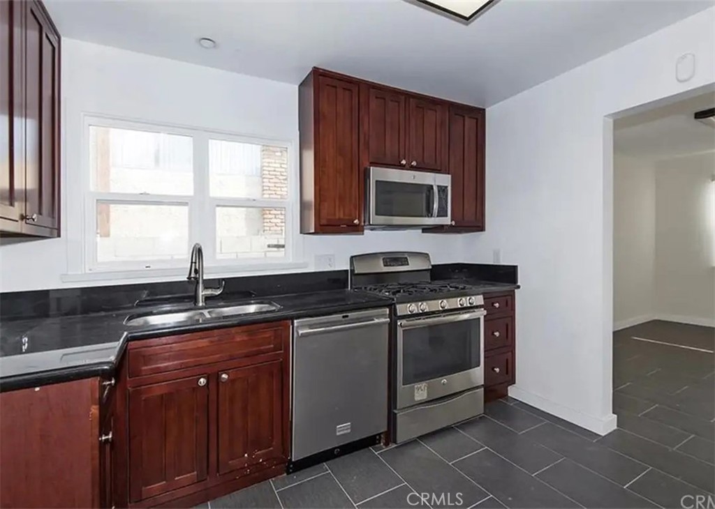 MLS #SR25269444 image #4