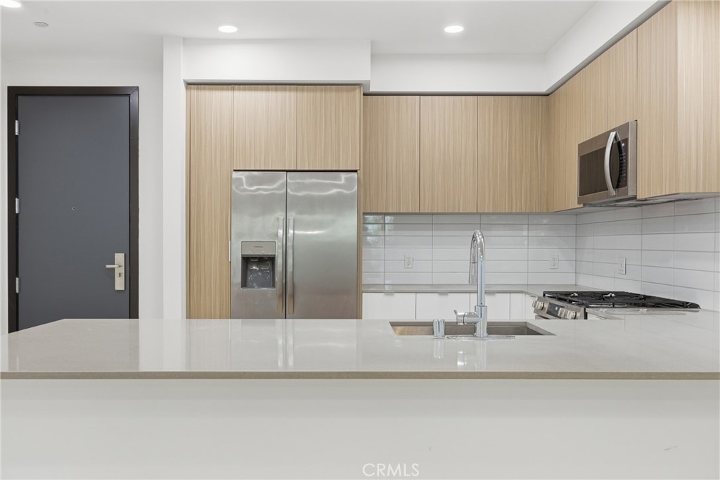 MLS #SR25269530 image #3