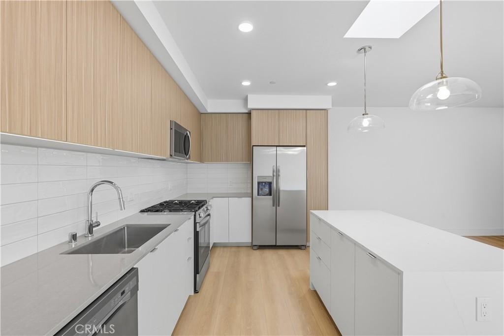 MLS #SR25269549 image #4