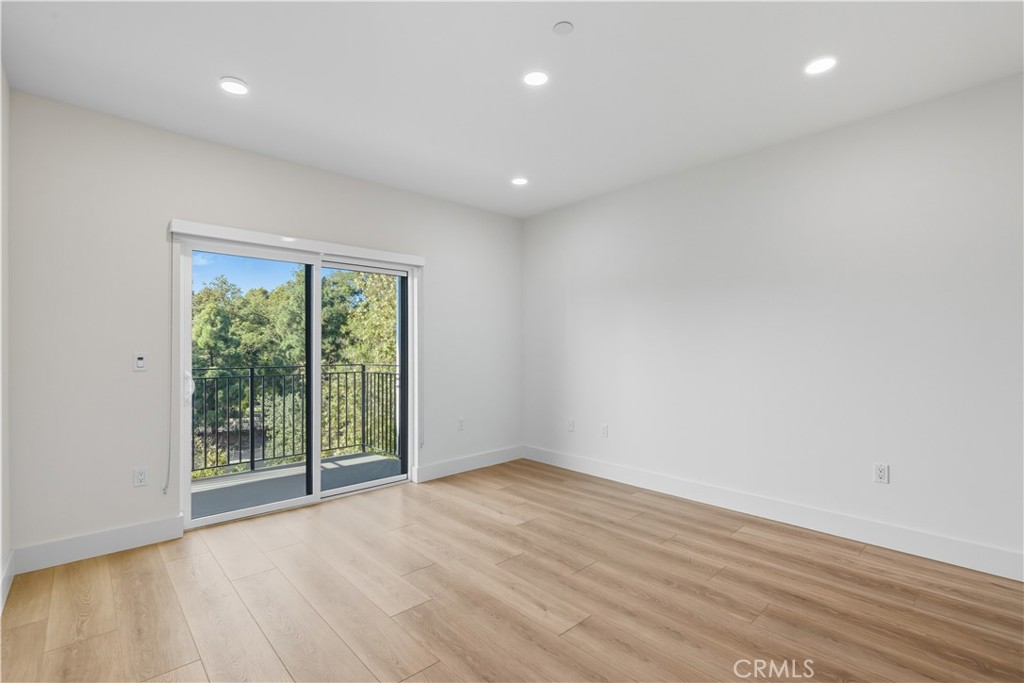 MLS #SR25269571 image #9