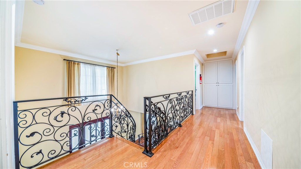 MLS #SR25269606 image #11